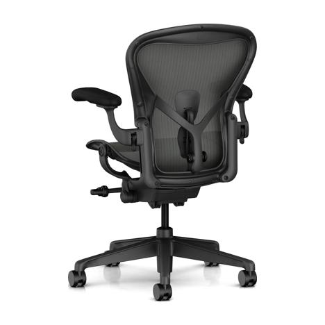 Кресло Herman miller Aeron Размер C, цвет графит