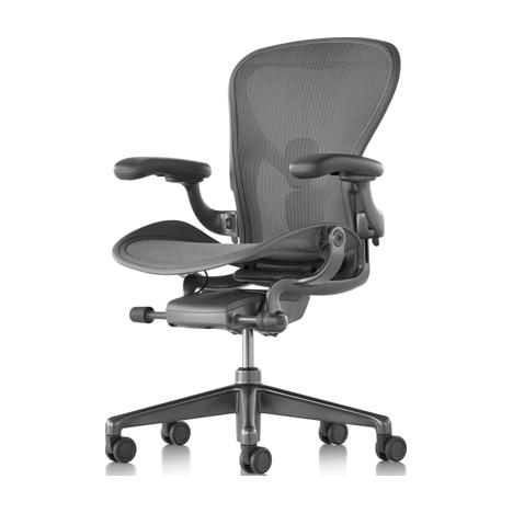 Кресло Herman miller Aeron Цвет Carbon, размер B