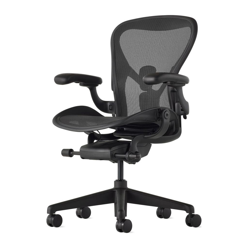 Кресло Herman miller Aeron Размер A, цвет черный Black Onyx